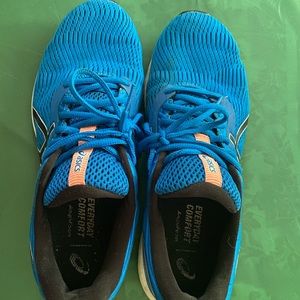 ASICS, size 9, gel-pulse 2